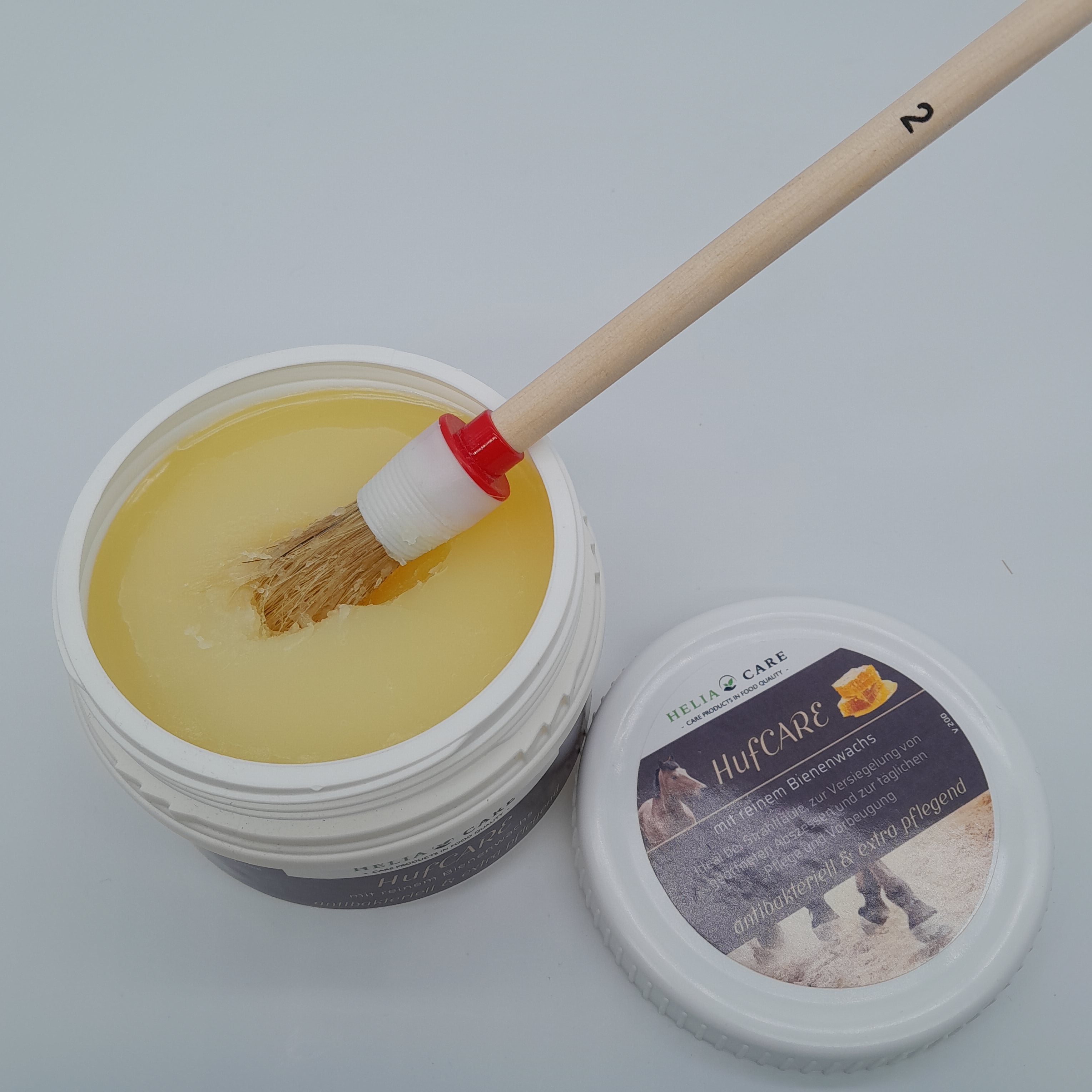 HoofCARE Bio Hufsalbe - Natürliche Hufpflege mit Bienenwachs